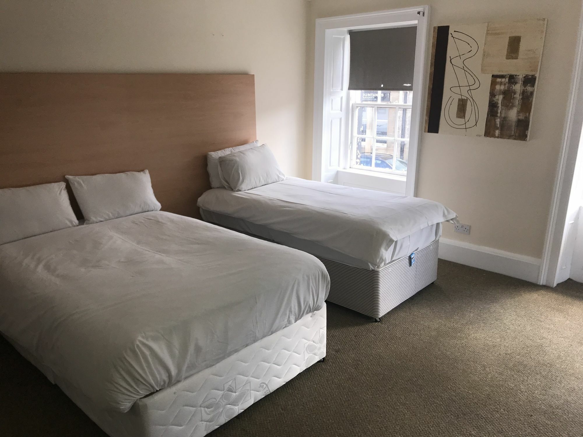 Smithyends Apartments Cumbernauld Dış mekan fotoğraf